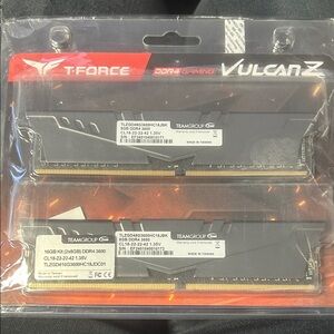 Vulcan Z 16GB (2x8GB) DDR4 3600MHz RAM - Black